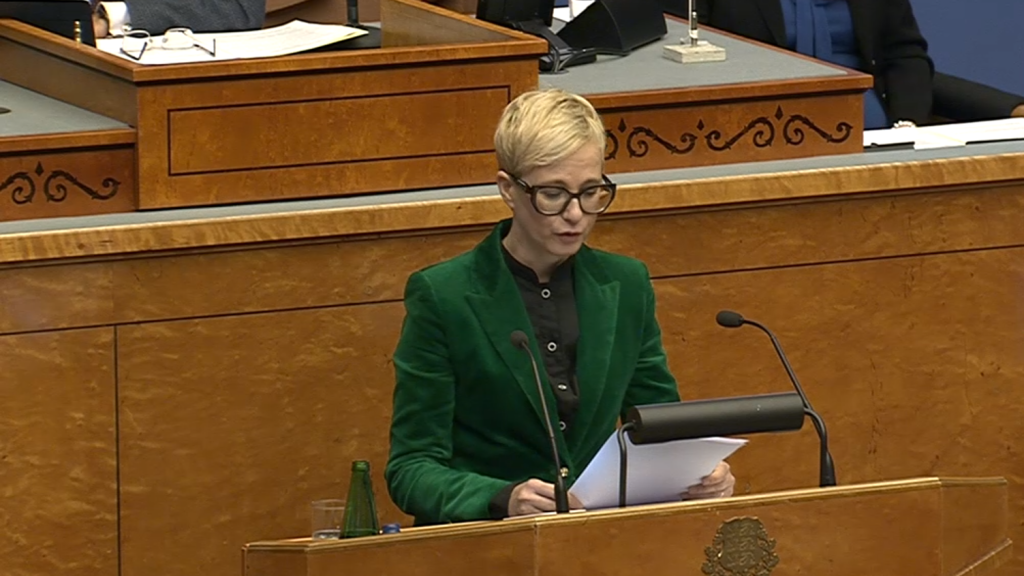 Anniki Lai riigikogus (2).png