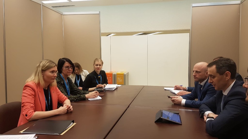 WHA76_2305_3.jpeg