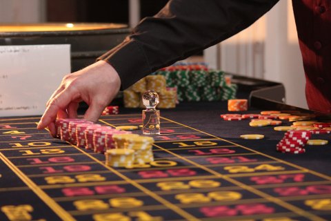 roulette-2246562_1920.jpg