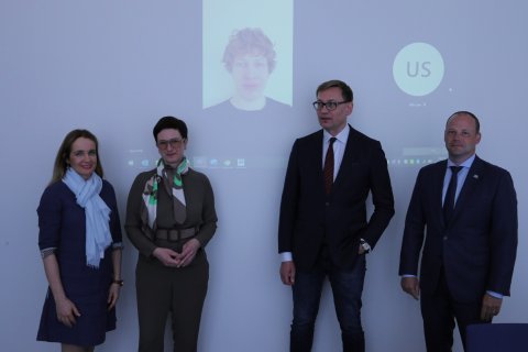selgis_riisalo_peterson_aas.jpg